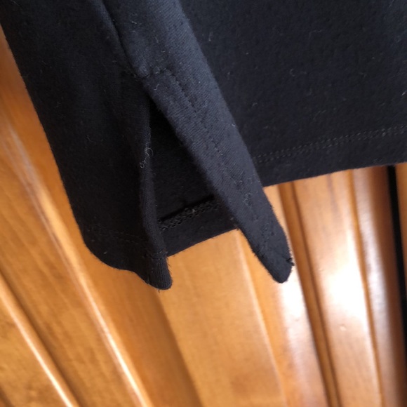 Anthropologie scallop trim black boxy crop top. - Picture 5 of 8